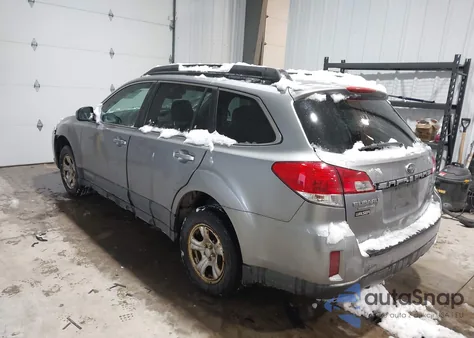 2010 Subaru Outback 2.5I Limited z USA, uszkodzony, nr VIN 4S4BRCKCXA3316797